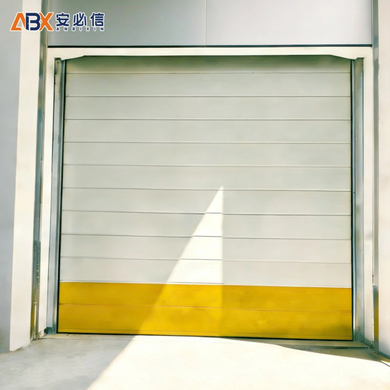 信阳垂直提升门
